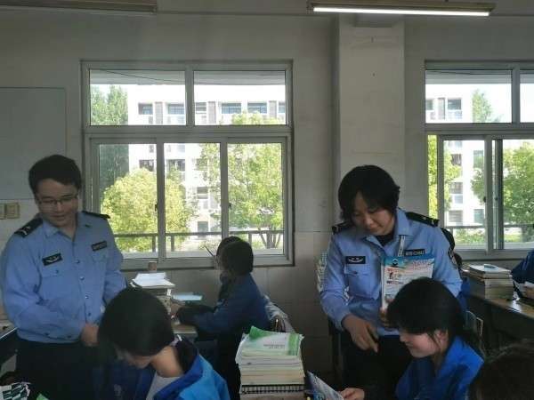 合肥市通用技术学校：抵制网络谣言 共建网络文明