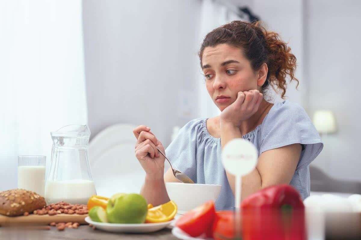 直肠癌预警？饭后这些迹象不容忽视！