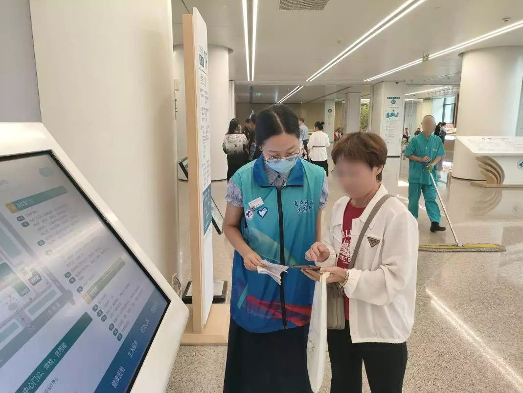 河北医大一院医务社工_高校社工志愿服务合作_河北医科大学