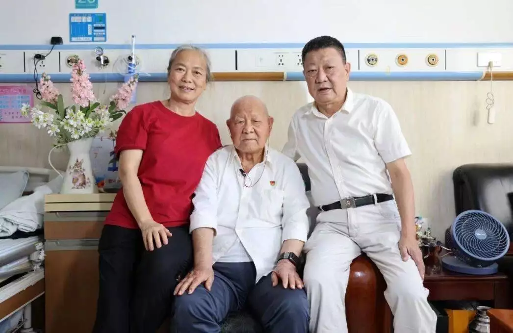 老干部局是干什么的_厦门市离休干部走访调研活动_离休干部信息化平台服务