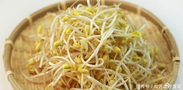 绿豆芽|炒绿豆芽,这2种材料不能少,脆嫩爽口又低脂,营养也不流失