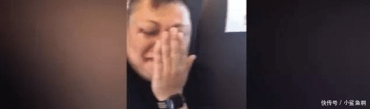 胖男子|高铁再现“霸座男”被乘客揍哭:这回你起不起来?