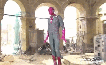 飞起来|当漫威去掉特效! 雷神看了会沉默! 幻视看了会脚软……