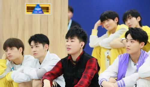  张远|《创造营》粉丝排行张远垫底，周震南第二，第一已经不在了