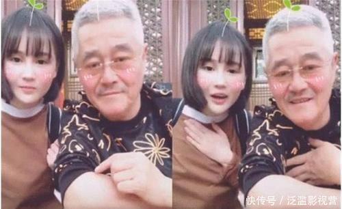 豪宅|赵本山不住豪宅回农村,头发花白满脸皱纹,灶台旁烧火做饭有精神