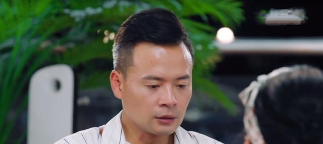 冤不冤|《中餐厅4》赵丽颖被骂冤不冤看看秦海璐的表现,就知道答案了