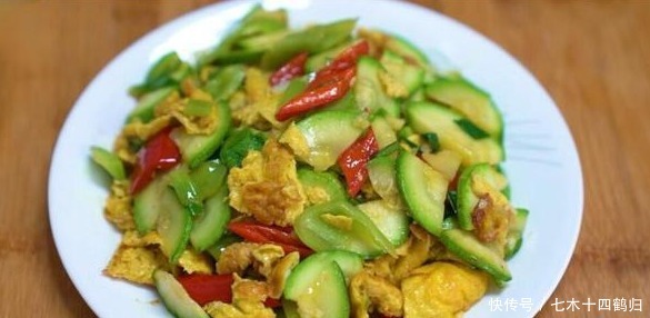  鸡蛋|此菜不贵营养好，现在吃正是时候，夏天天气干燥，尤其要多吃