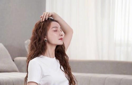 吴昕|《浪姐》排名曝光,吴昕万茜排名大跌退下,扮猪吃老虎的她却登第一