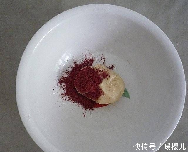  糕点|抹茶酥和我自己做的红曲糕点，不油腻