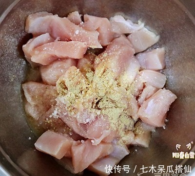 在家|酸甜咕咾肉??(鸡肉版)在家也能做的“大菜”