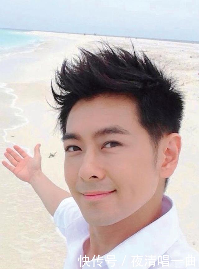 白衬衫|当黄子韬穿上白衬衫,再没有人敢笑他丑了