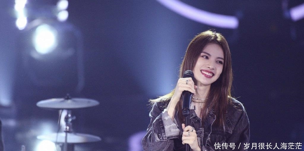 歌声|《跨界歌王》:陈建斌用歌曲表达心声,歌声打动于毅,感动王琳凯