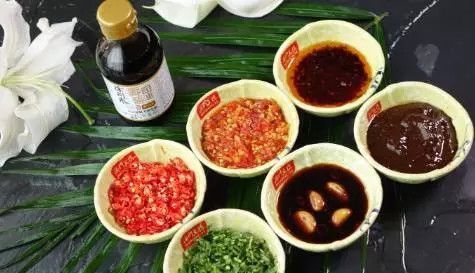 吃货|吃火锅时,这4种蘸料,店员不敢小看你,老板:定是个吃货