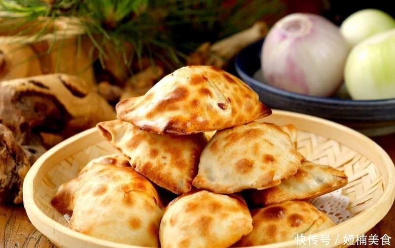 称霸一方|国内“最有名”的四种包子美食!每个都能称霸一方,你吃过哪几种