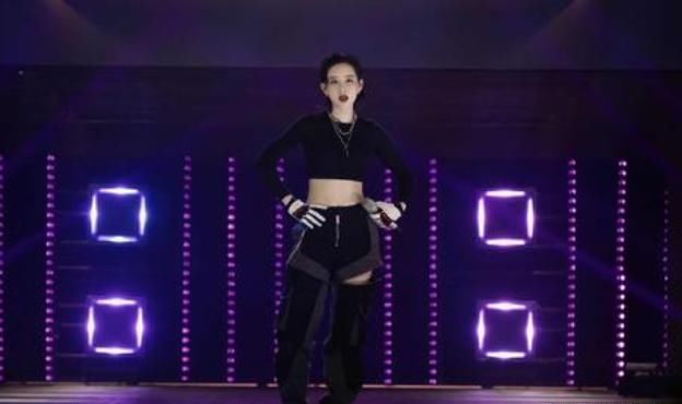  职场|《乘风破浪的姐姐》：职场高手张雨绮，教李斯丹妮要学会向公司要