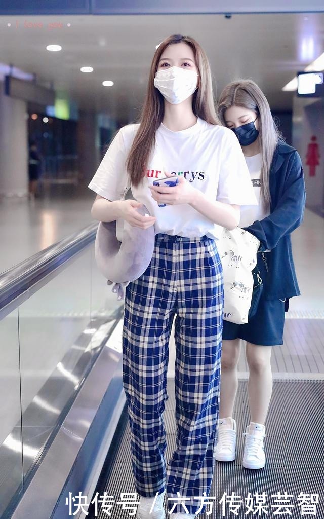 时髦|收起你的小白裙吧,今夏流行穿“几何裤”,时髦显瘦还高级