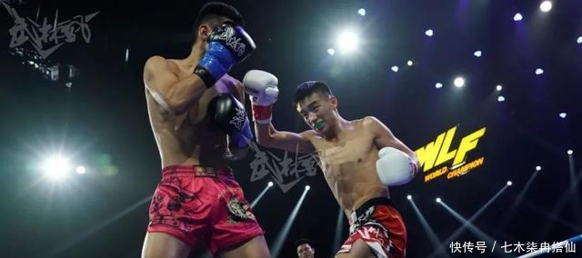 记录|记录精彩瞬间!中国超级新人王赛65KG四强即将决出