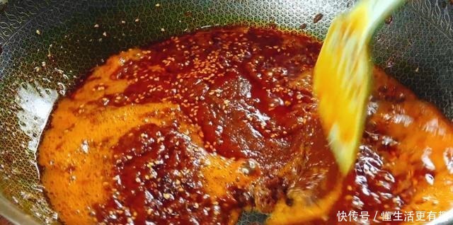 破壁机|想吃酱香饼不用买,教你家常配方,出锅咬一口比买的都好吃