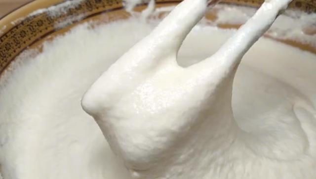 熬粥|大米中加2个鸡蛋，不熬粥不煮饭，筷子一搅，出锅比面包还好吃