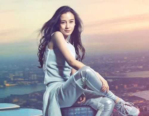 喊话|杨颖喊话family集结中,《奔跑吧》录制倒计时,新嘉宾即将揭晓