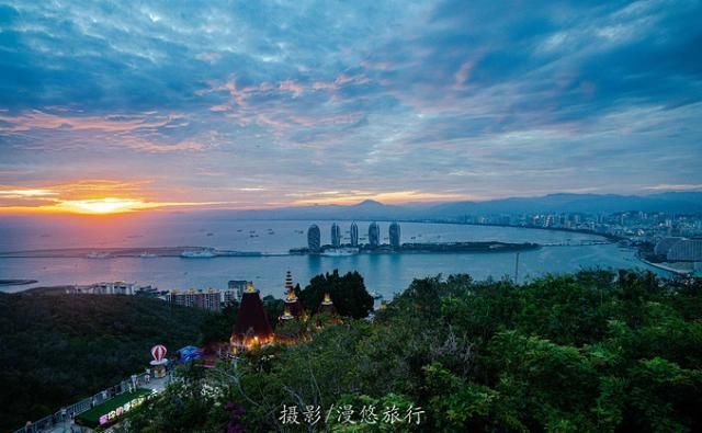 爱上读书馆|三亚,一个去了就不想走的城市4天3晚,带你玩转三亚精华