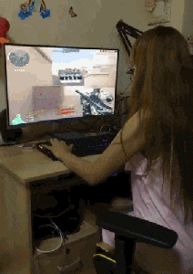 改造|搞笑GIF趣图：我觉得这健身床，可以好好改造一下，你们懂的