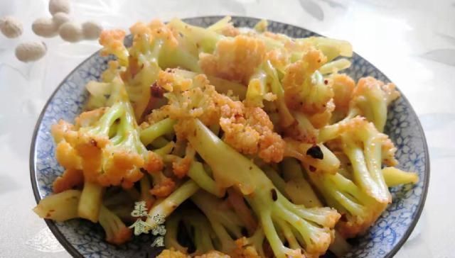 不加|干煸花菜不加肉,加入这个佐料入味下饭,好吃不长肉,10分钟搞定