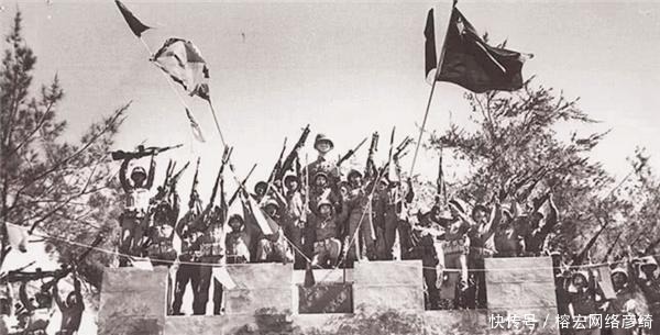 指挥|解放军唯一一次全军覆没战斗,近万人阵亡被俘,上万条枪鸣枪致哀