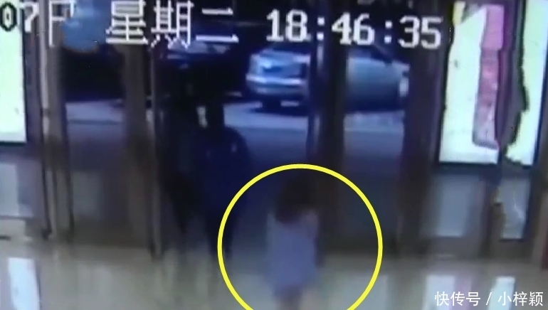  戒指|狸猫换太子！19岁姑娘买钻戒以假乱真 竟用银戒指“换”走真钻戒