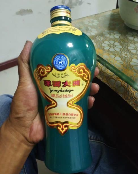 自饮|推荐5款好喝的名酒，价格不超100元，请客自饮都合适，还是粮食酒