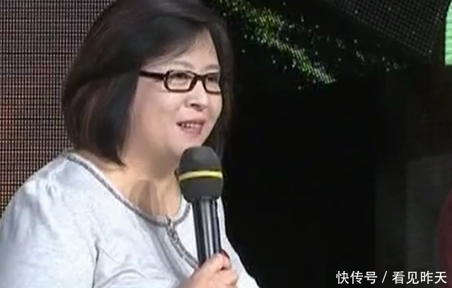  闪婚|商场逛街结缘的夫妻，闪婚半年，妻子就发现了丈夫的秘密