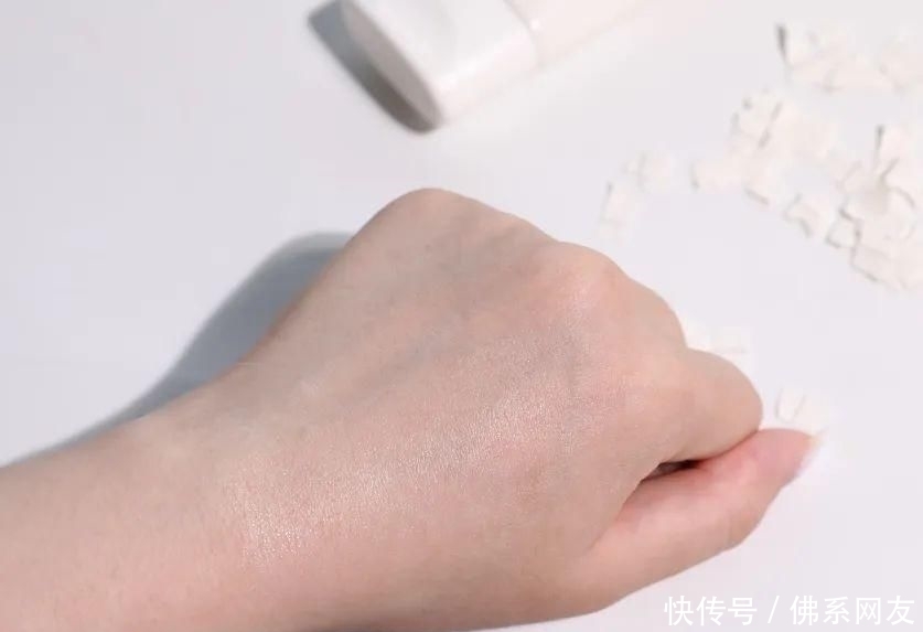 熊心豹子|敢和安耐晒抢C位,这款防晒是吃了熊心豹子胆吗!