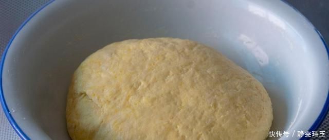 加上|油条最简单的做法,不用泡打粉,加上它,个个空心又酥脆,太香了