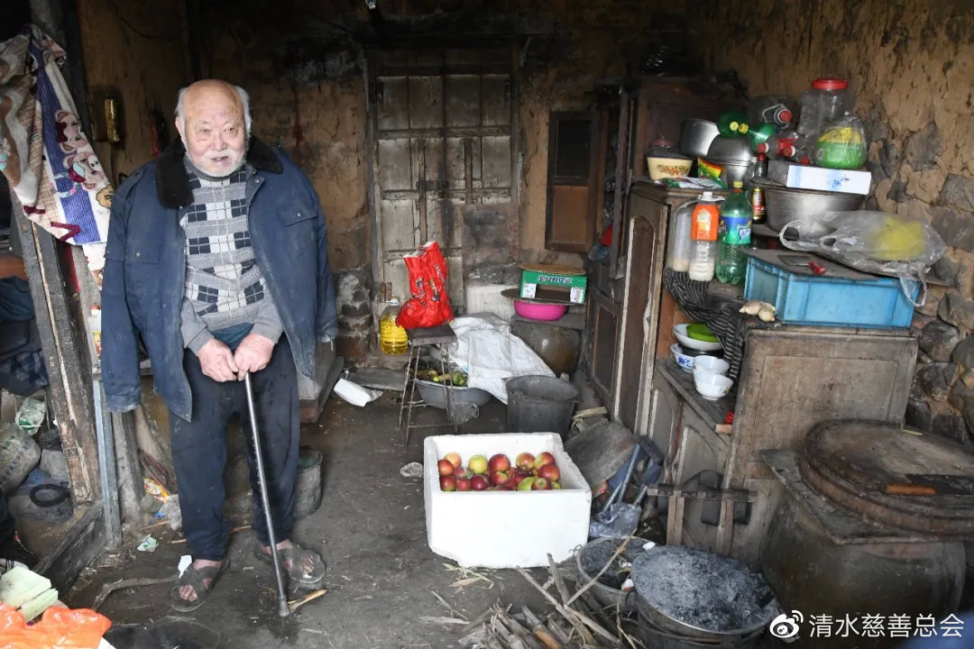 韩爷爷的老|清水慈善 | “要不是身体受不了了，我硬挺着也不敢吃药啊！”