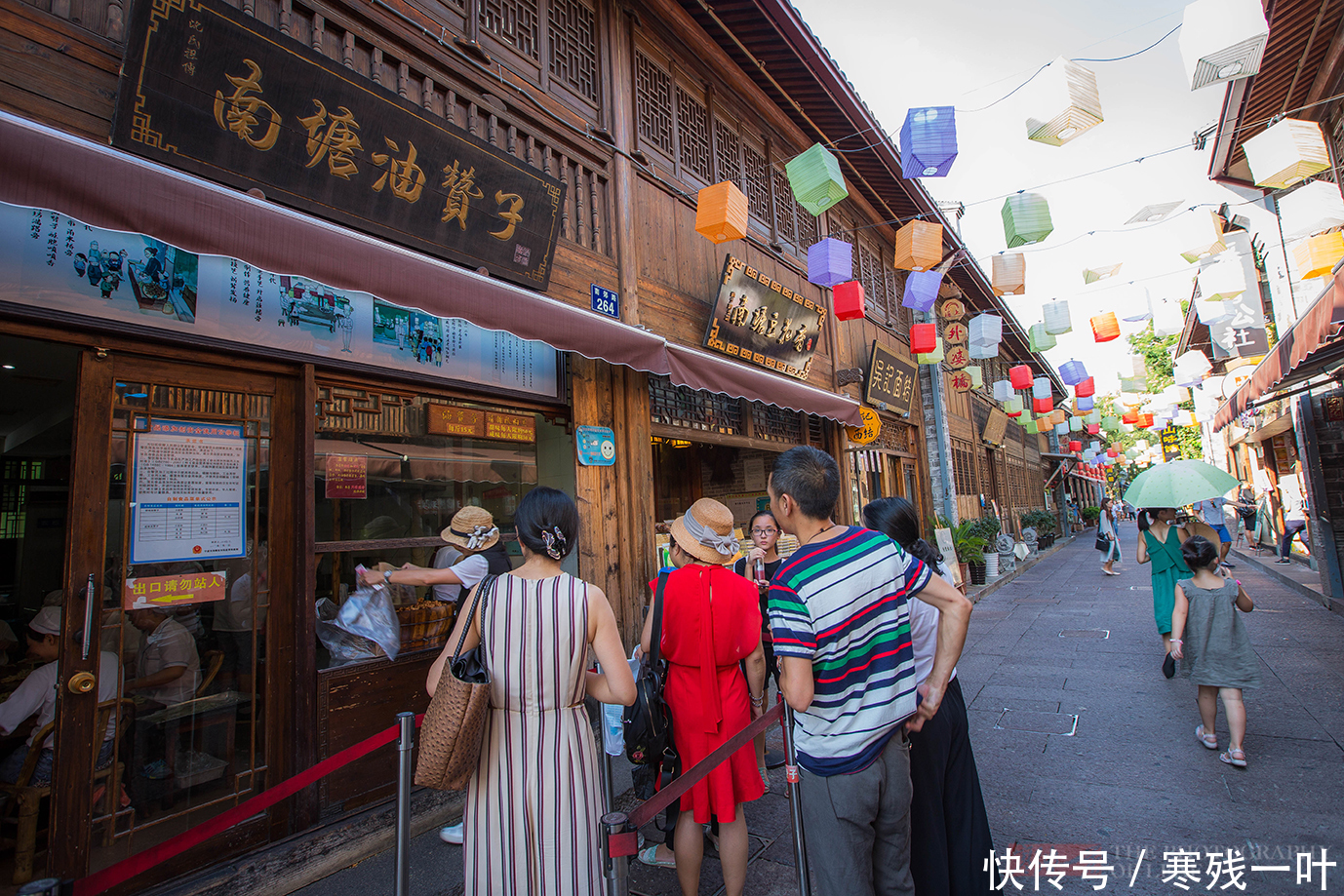  古街|宁波一条不收门票、只卖当地特产的老街，这才是古街该有的样子