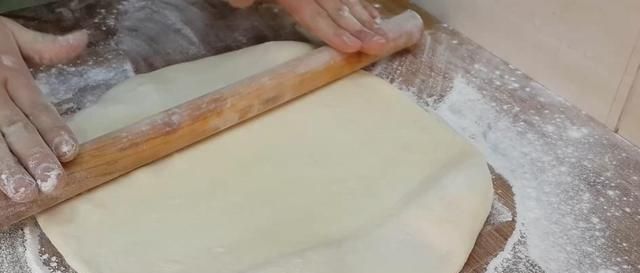 豆包|半斤红豆,1斤面粉,不用烤箱,教你做创意红豆包,比发糕还好吃