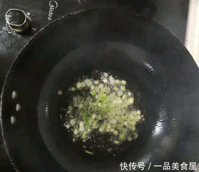 老人|家里有老人小孩的必备美食,玉米和虾仁这样做,颜色漂亮味道好