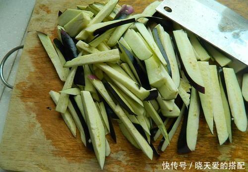  酥脆|风味茄子，很多人都做错了，难怪不酥脆不好吃，大厨：这样做才对
