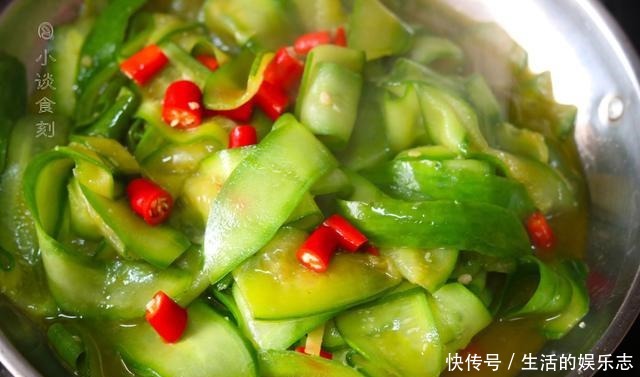 好吃|过年油腻多,不如提前学会这道菜,端上桌清香扑鼻,好吃又解油腻