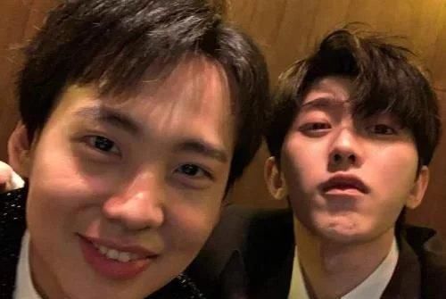 郭麒麟跟蔡|跑男杀青照曝光,无意透露下季嘉宾阵容,郭麒麟蔡徐坤将无缘参加