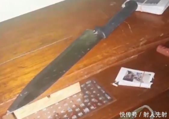 网上|可怕!女子起床发现身上裤子莫名被剪烂,还被人拍下视频放到网上