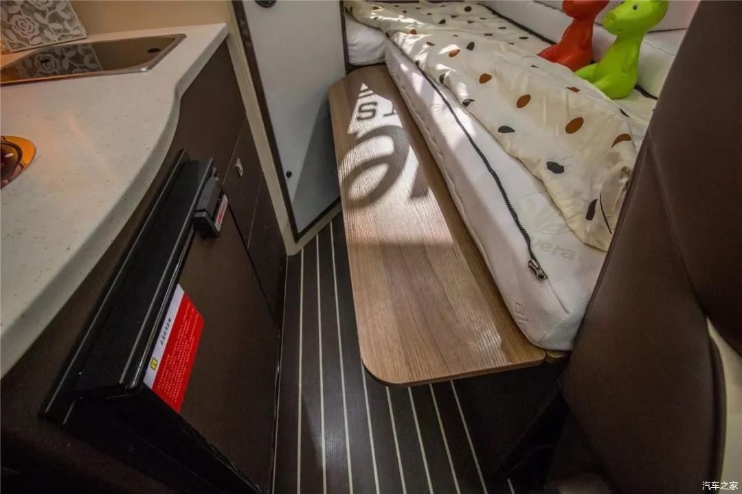 房车|B型房车中的豪华款,商用享受,家用惬意,做功精细