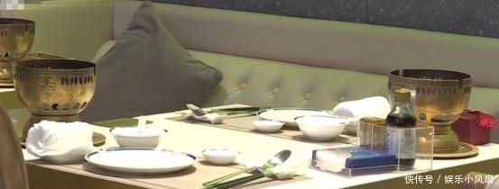 鱼翅|女子在吃鱼翅时要了碗米饭,却被服务员背地嘲笑工作人员绝对没有