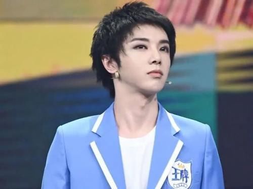  华晨|华晨宇在《王牌对王牌》上被迫相亲，然而这已经不是第一次了