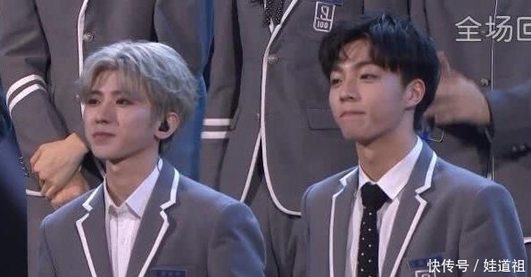 偶像|《偶像练习生》蔡徐坤和陈立农的颁奖对比, 你发现了吗