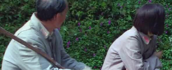 找到|女红军留下三样遗物,布包上的一行字,让相隔二十多年的父子重逢