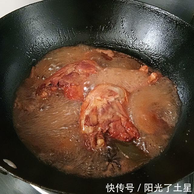 诱人|南乳酱鸭腿,香浓味醇,色泽更是红亮诱人