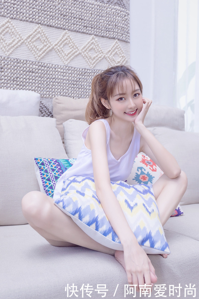 美女|摄影写真吊带背心美女,清新白嫩美腿诱惑写真