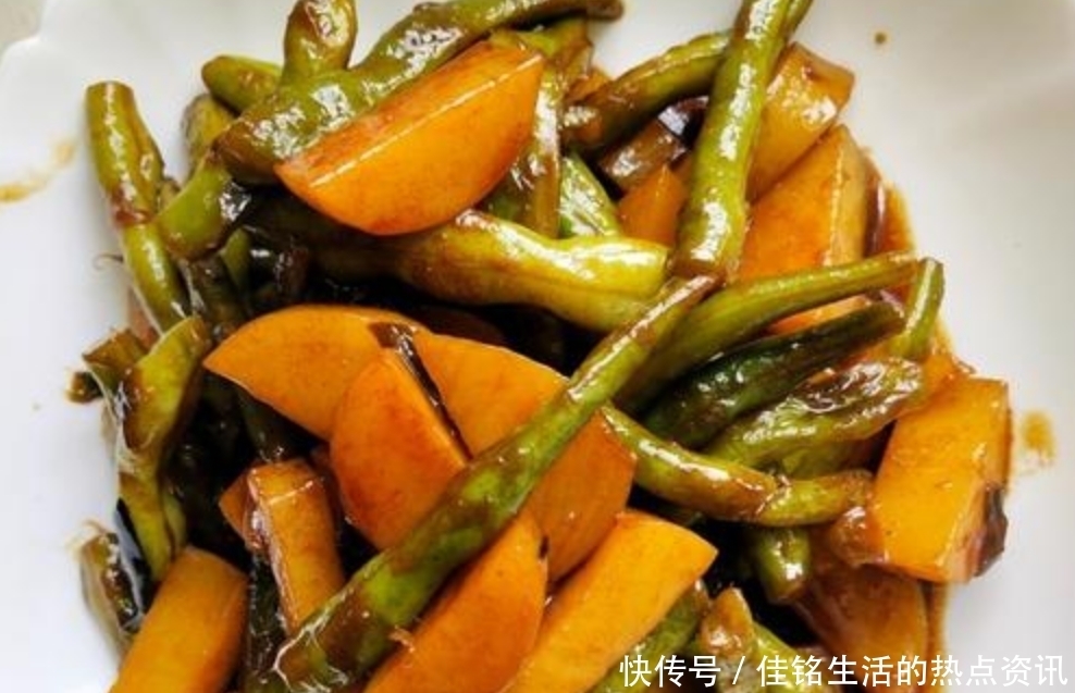 东北菜|一道有魅力的东北菜“土豆炖豆角”