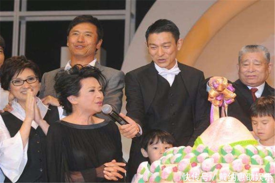  不堪|刘德华身价超十亿，父母和姐姐却落魄不堪，事实究竟如何呢